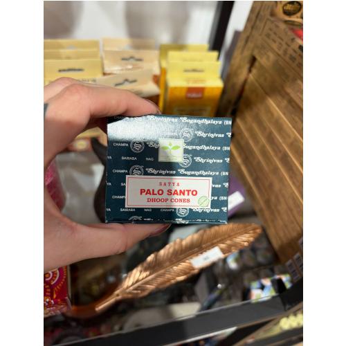 Conos con aroma Incienso Satya Palo Santo