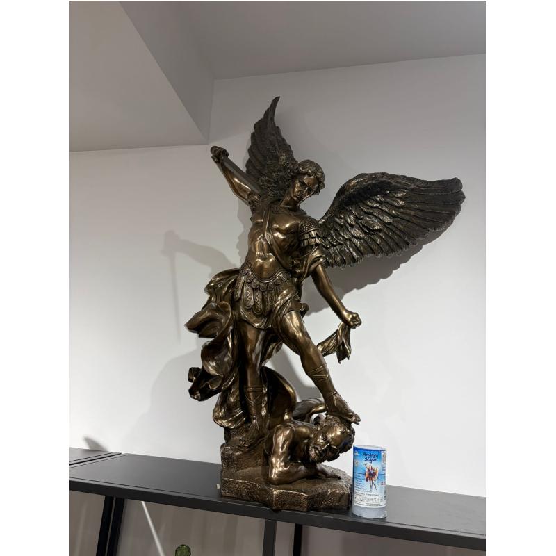 San Miguel arcángel 110x70x35