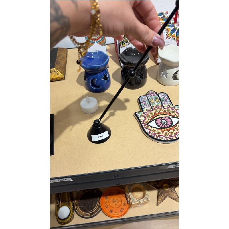 Apagador de vela de hierro