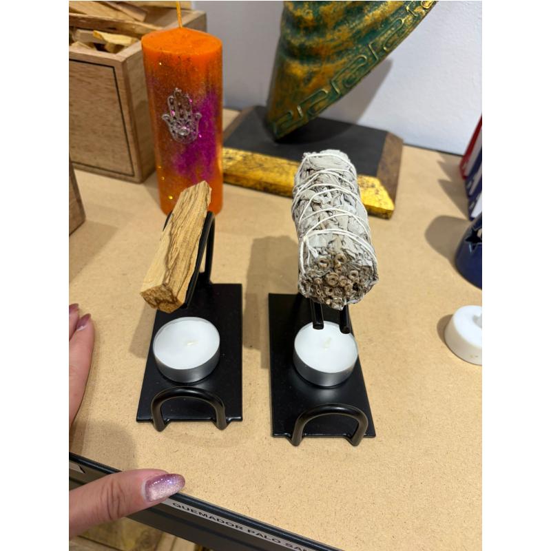 Quemador de hierro de palo santo o atado